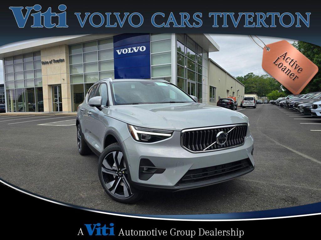 used 2025 Volvo XC40 car, priced at $45,988