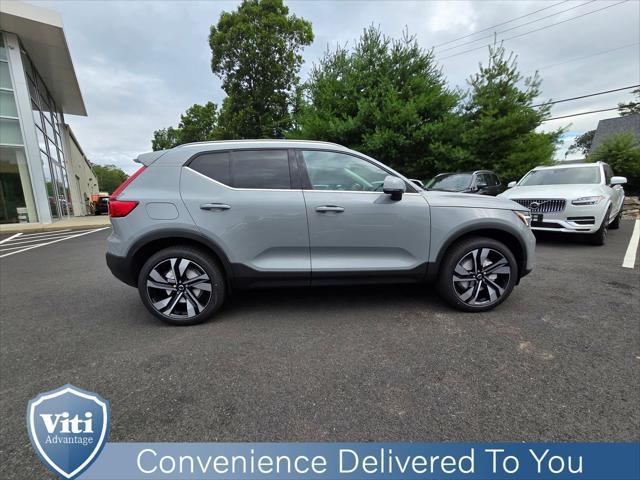 new 2025 Volvo XC40 car, priced at $51,040