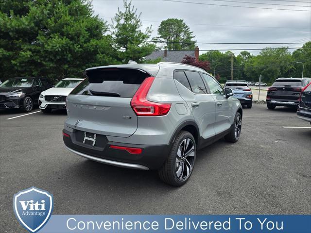 new 2025 Volvo XC40 car, priced at $51,040