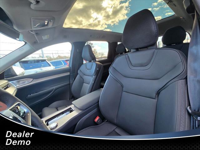 new 2025 Volvo EX90 car, priced at $93,840