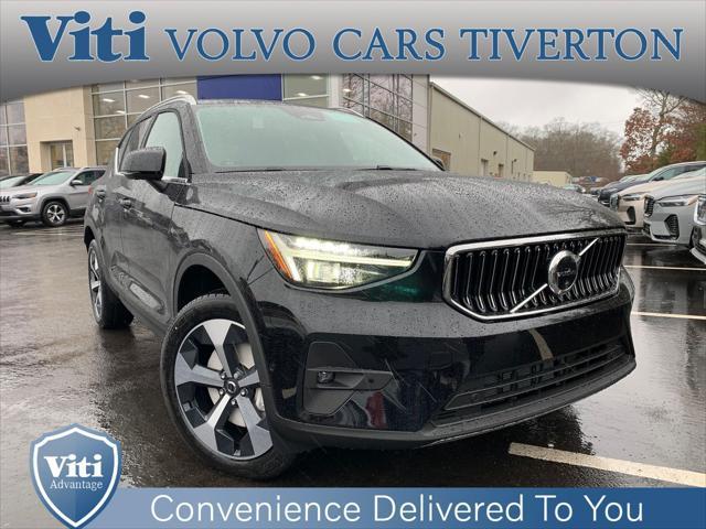 new 2025 Volvo XC40 car, priced at $48,335