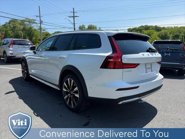 new 2025 Volvo V60 Cross Country car, priced at $58,905
