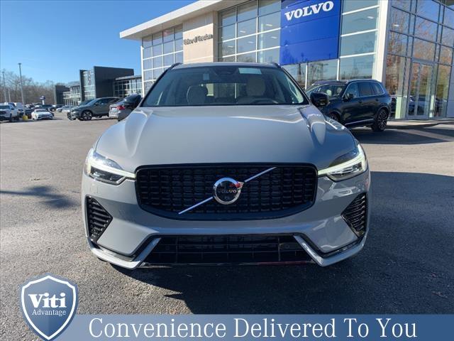 new 2025 Volvo XC60 car, priced at $55,335