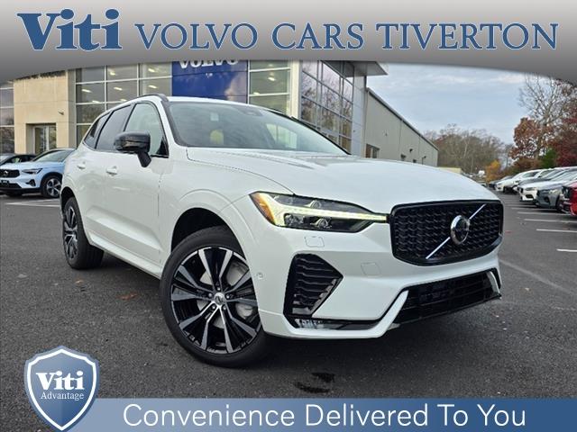 new 2025 Volvo XC60 car