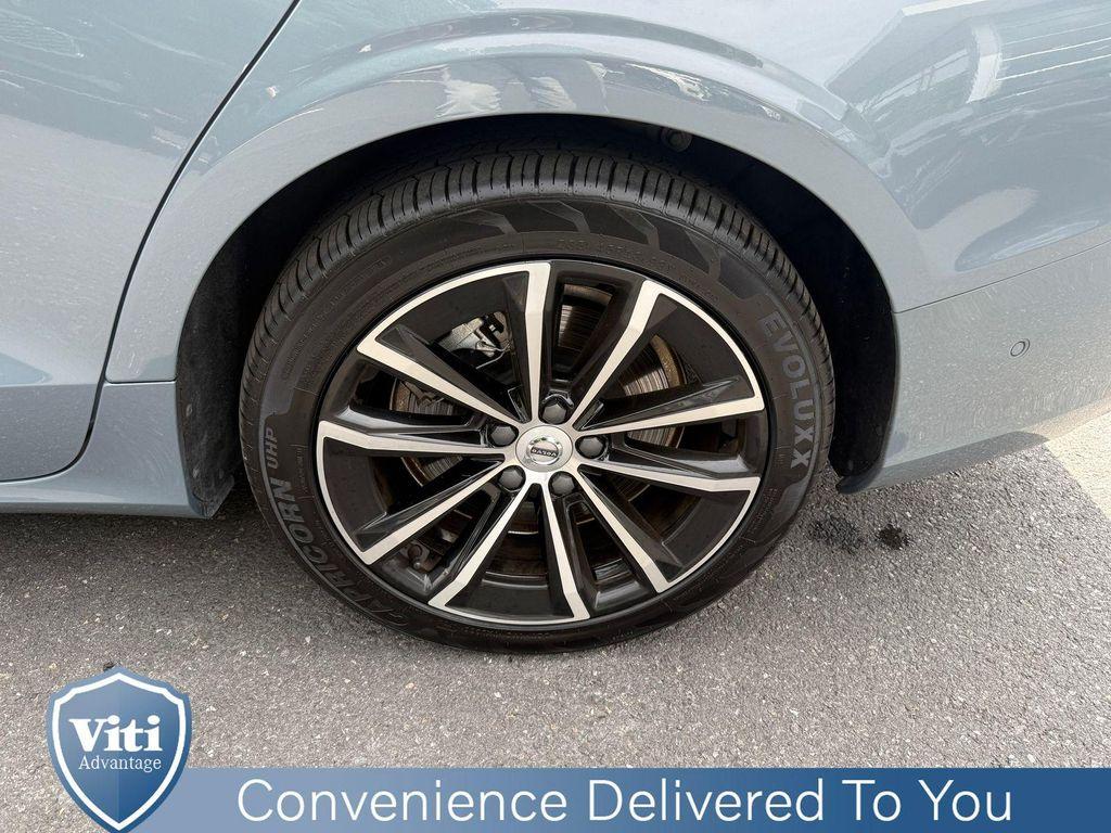 used 2024 Volvo S60 Recharge Plug-In Hybrid car, priced at $42,998