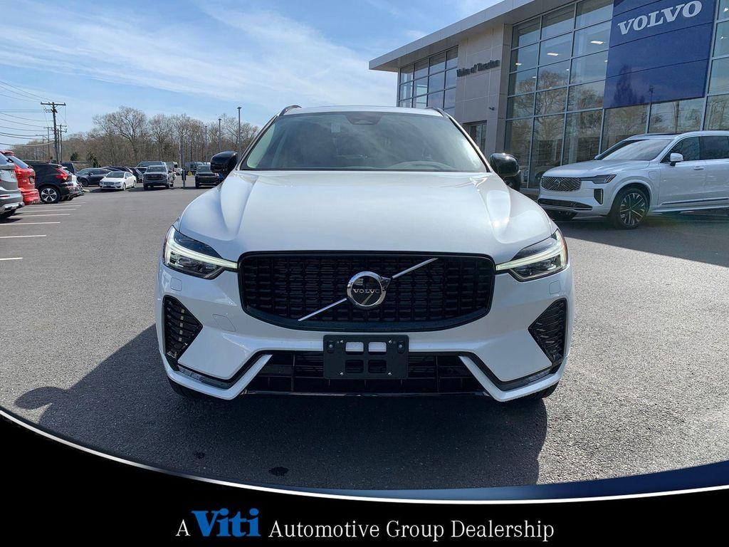 used 2025 Volvo XC60 car, priced at $47,895