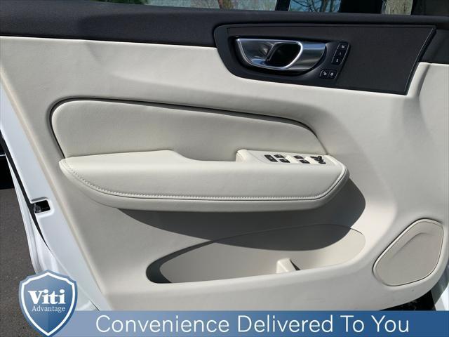 new 2025 Volvo XC60 car, priced at $49,895