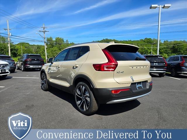 new 2025 Volvo XC40 car, priced at $50,375