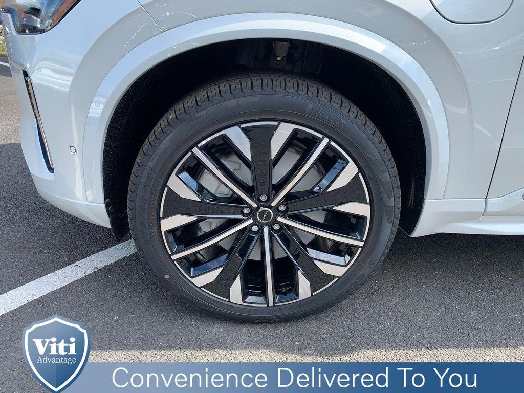 new 2025 Volvo XC90 Plug-In Hybrid car, priced at $82,405