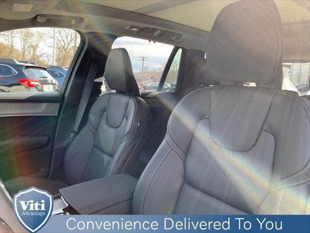 new 2025 Volvo XC90 Plug-In Hybrid car, priced at $82,405