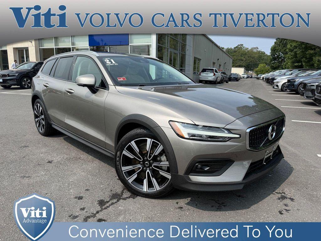 used 2021 Volvo V60 Cross Country car, priced at $34,998