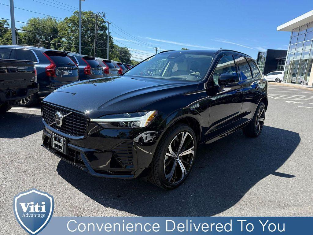used 2024 Volvo XC60 Recharge Plug-In Hybrid car, priced at $57,998