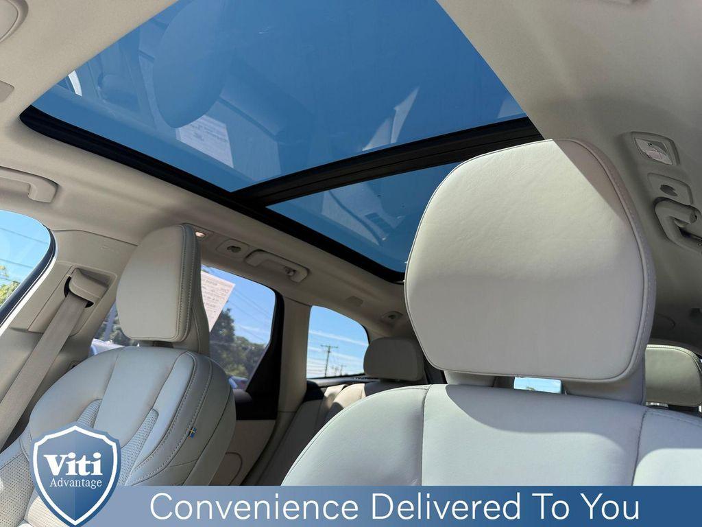 used 2024 Volvo XC60 Recharge Plug-In Hybrid car, priced at $57,998