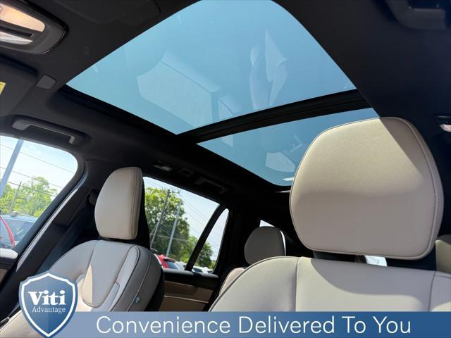 new 2025 Volvo XC90 car, priced at $61,990