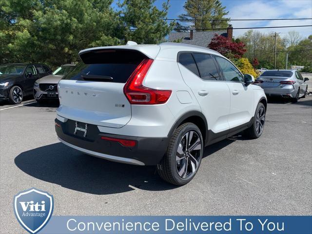 new 2025 Volvo XC40 car, priced at $51,565