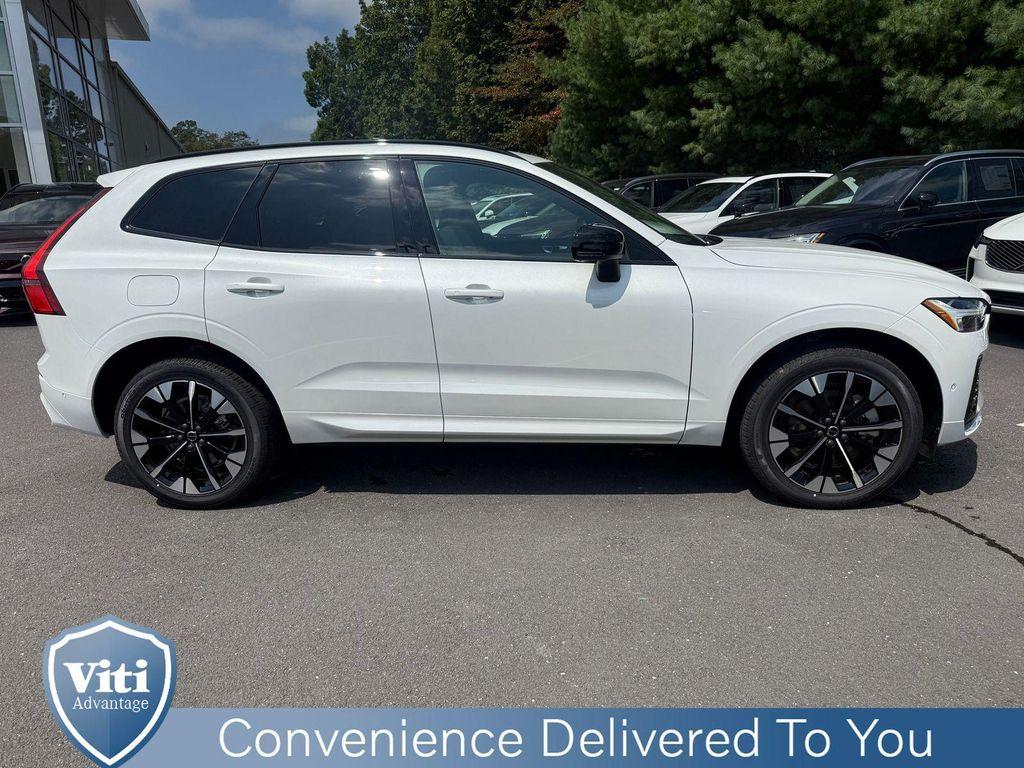new 2026 Volvo XC60 Plug-In Hybrid car, priced at $69,285
