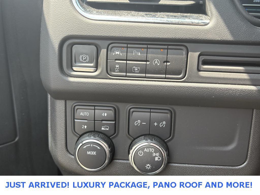 used 2023 Chevrolet Tahoe car, priced at $54,441
