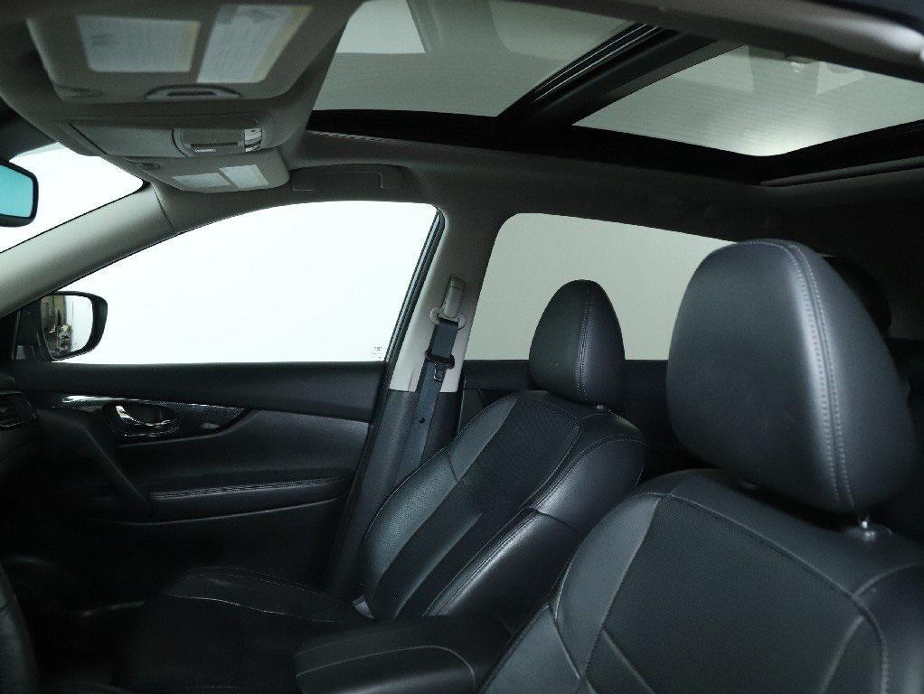 used 2019 Nissan Rogue car, priced at $21,289