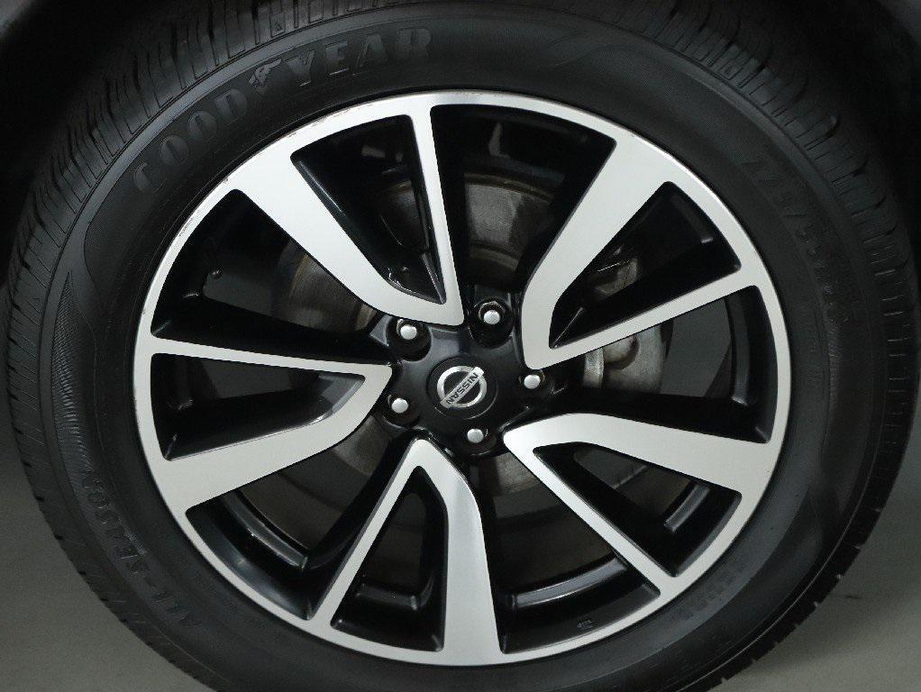 used 2019 Nissan Rogue car, priced at $21,289