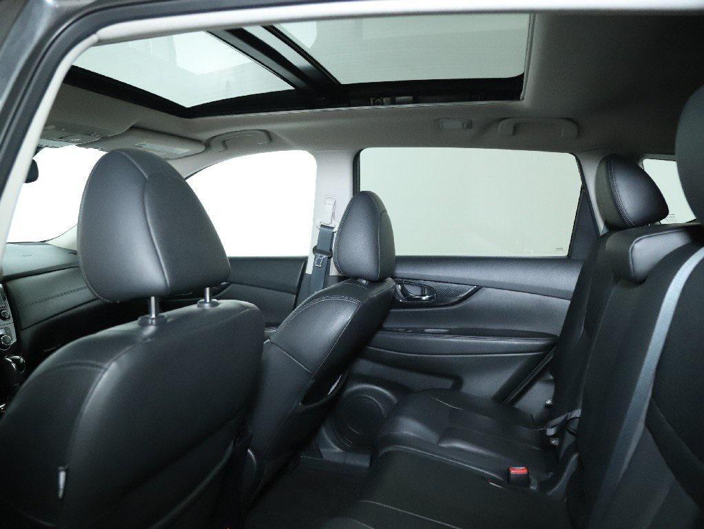 used 2019 Nissan Rogue car, priced at $21,289