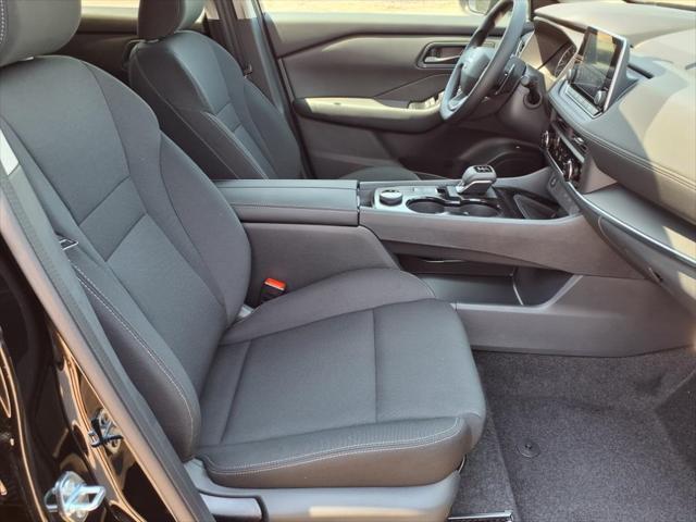 new 2025 Nissan Rogue car, priced at $32,200
