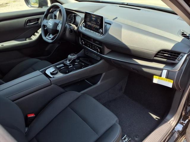 new 2025 Nissan Rogue car, priced at $32,200