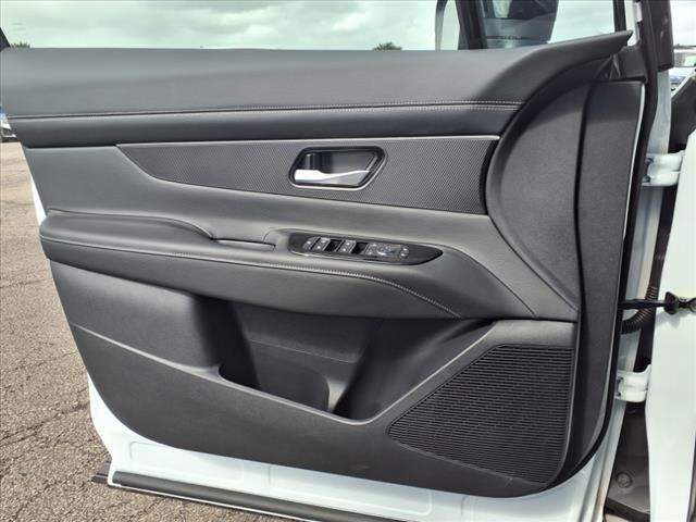 new 2025 Nissan Murano car, priced at $44,050