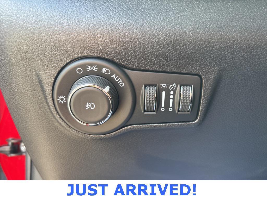 used 2022 Jeep Compass car, priced at $21,130