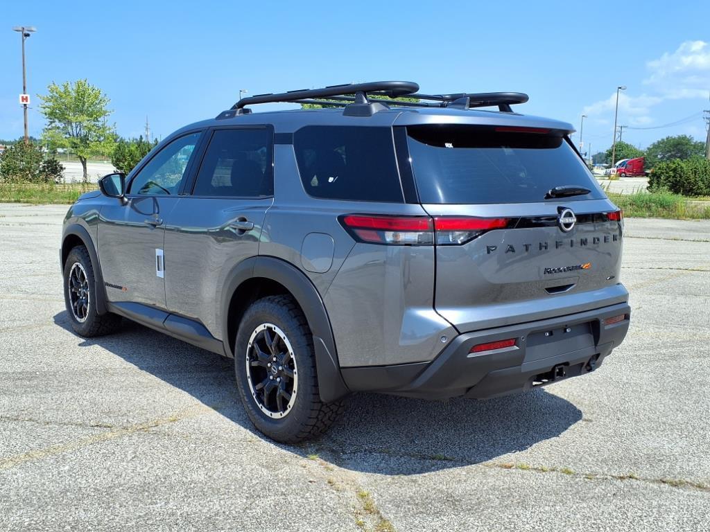 new 2025 Nissan Pathfinder car, priced at $36,975