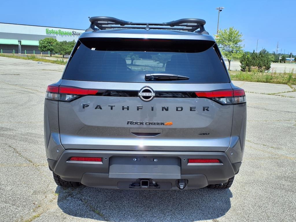 new 2025 Nissan Pathfinder car, priced at $36,975