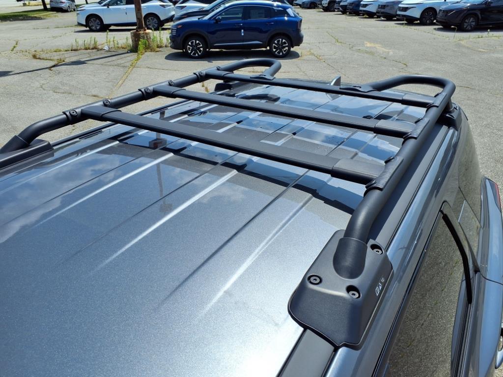 new 2025 Nissan Pathfinder car, priced at $36,975