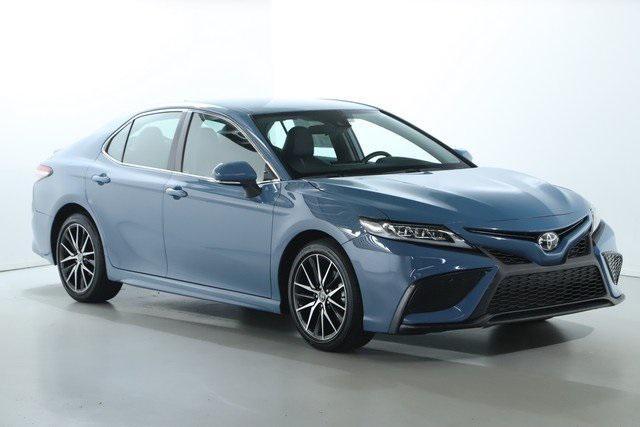 used 2023 Toyota Camry car, priced at $25,901