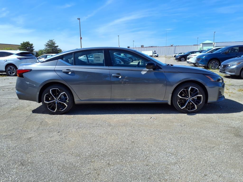 new 2025 Nissan Altima car, priced at $35,790