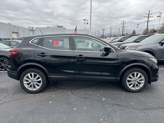 used 2021 Nissan Rogue Sport car, priced at $18,594