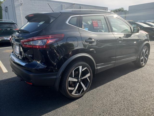 used 2022 Nissan Rogue Sport car, priced at $24,910