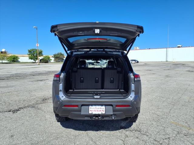 new 2025 Nissan Pathfinder car, priced at $43,505