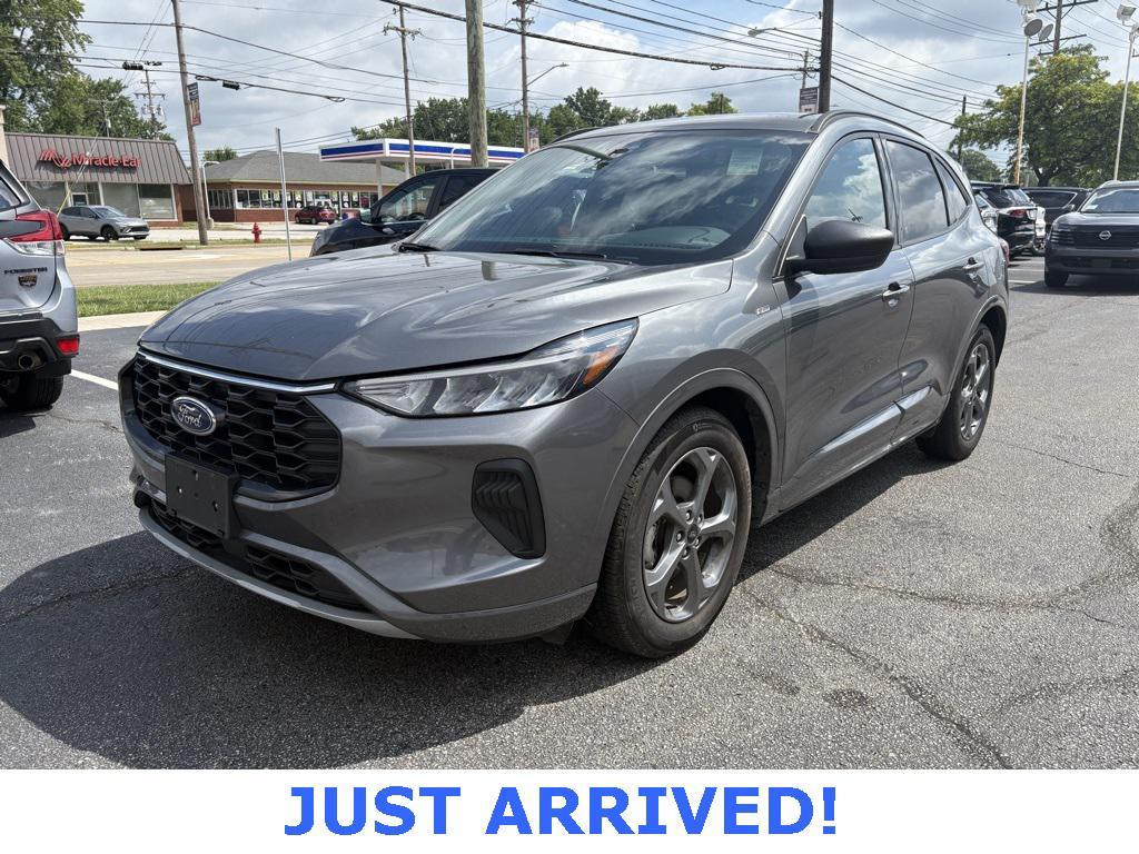 used 2024 Ford Escape car, priced at $22,989