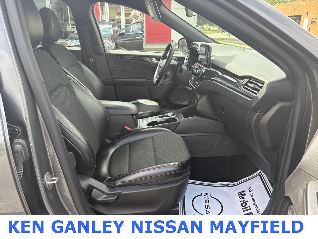 used 2024 Ford Escape car, priced at $20,998