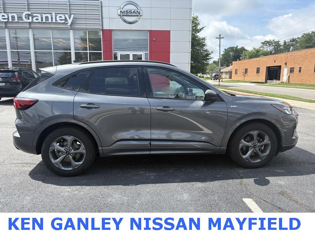 used 2024 Ford Escape car, priced at $20,998