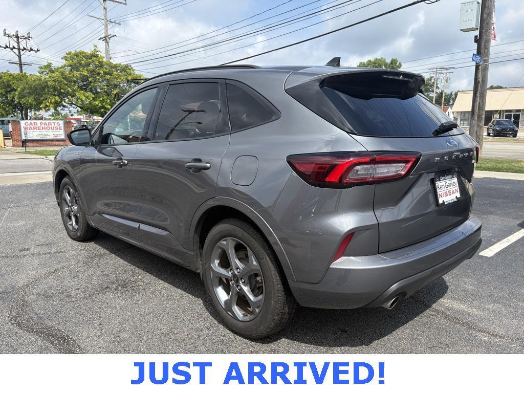 used 2024 Ford Escape car, priced at $22,989