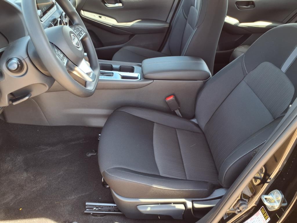 new 2025 Nissan Sentra car, priced at $23,625