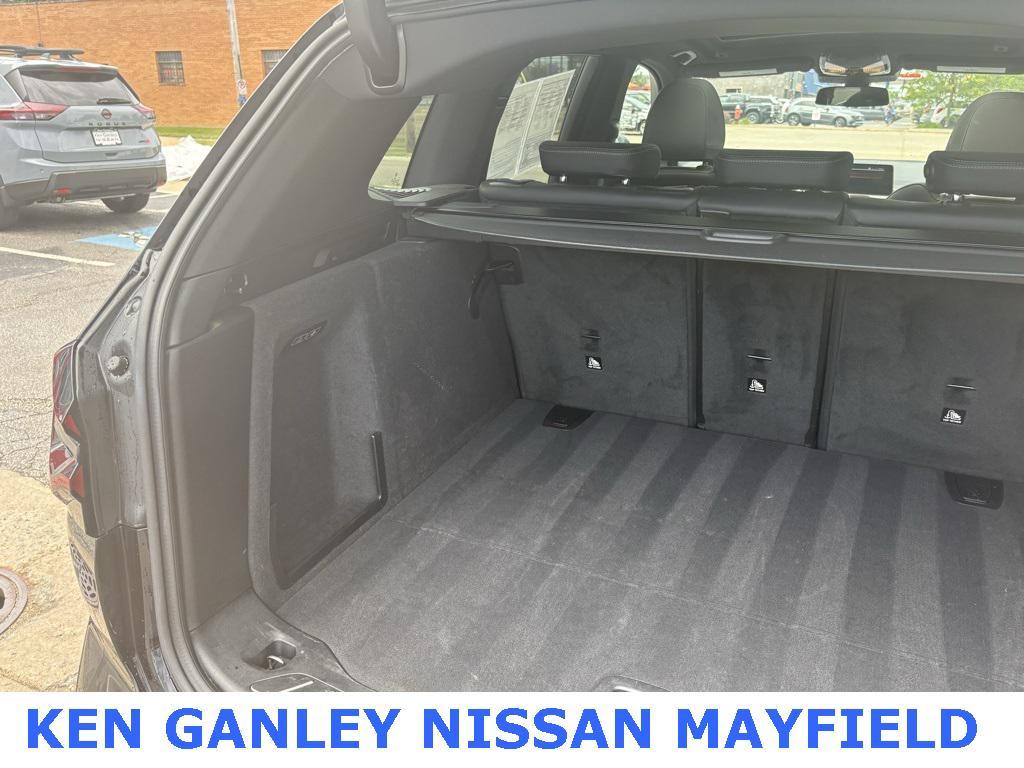 used 2023 BMW X3 car, priced at $30,985