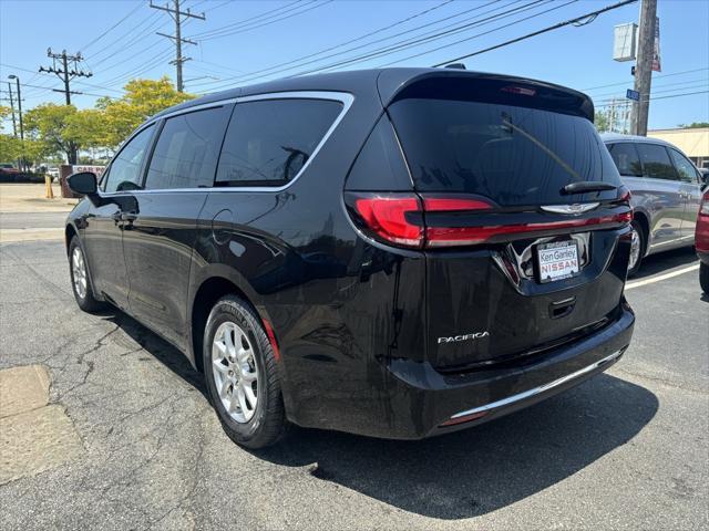 used 2023 Chrysler Pacifica car, priced at $23,989