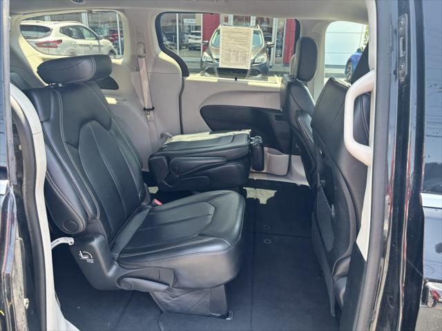 used 2023 Chrysler Pacifica car, priced at $23,989