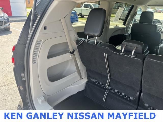 used 2023 Chrysler Pacifica car, priced at $23,989