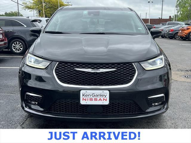 used 2023 Chrysler Pacifica car, priced at $23,499
