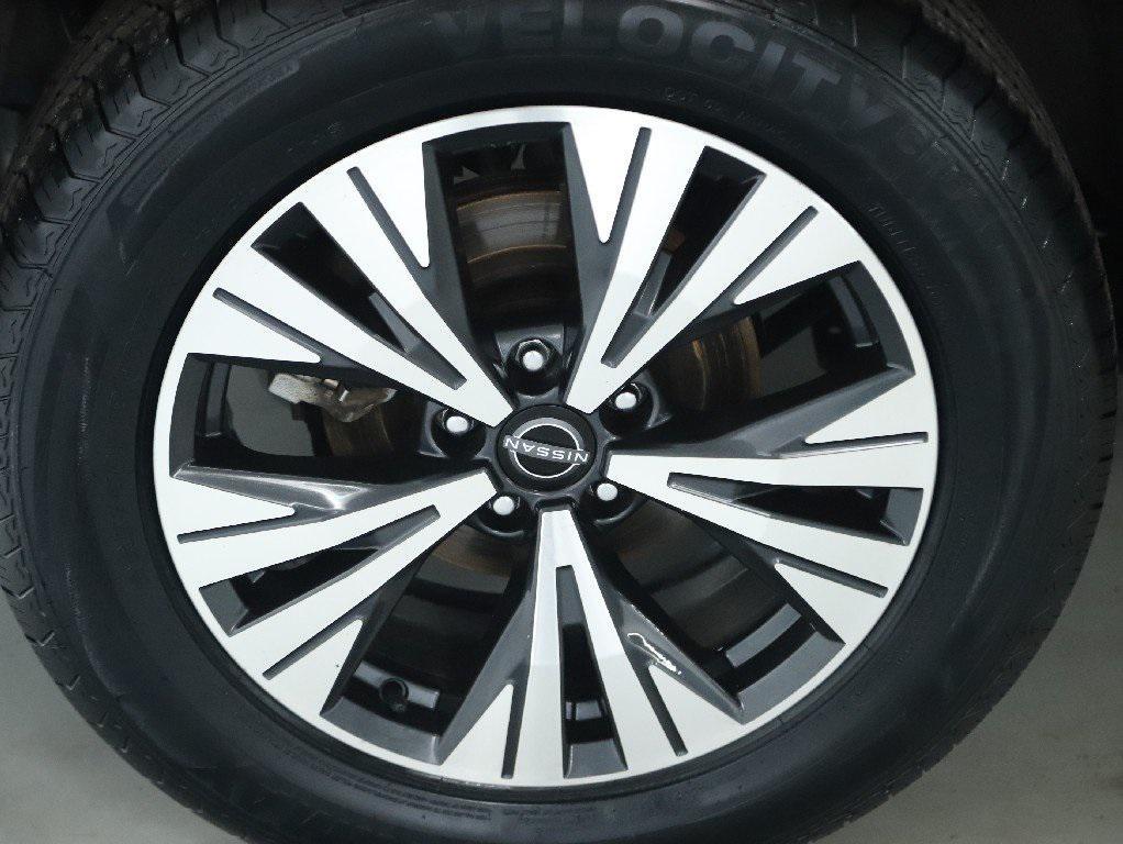 used 2023 Nissan Rogue car, priced at $19,997