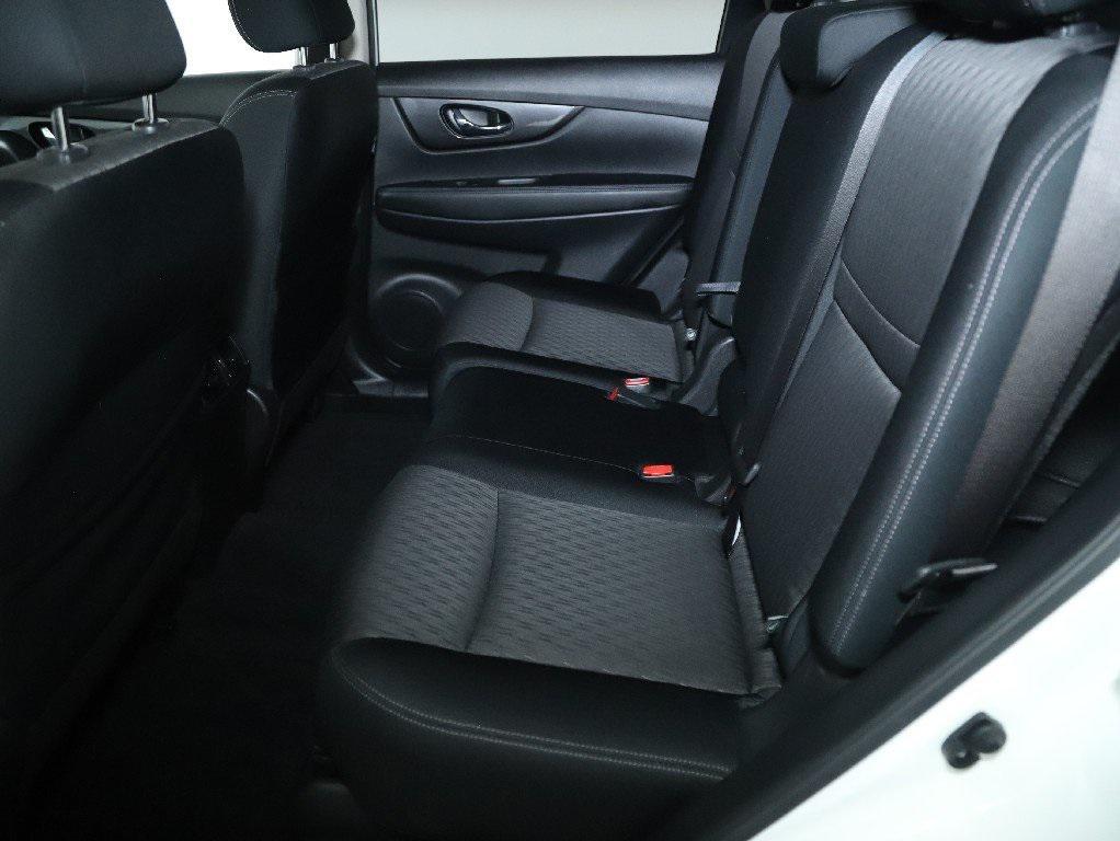 used 2020 Nissan Rogue car, priced at $17,596