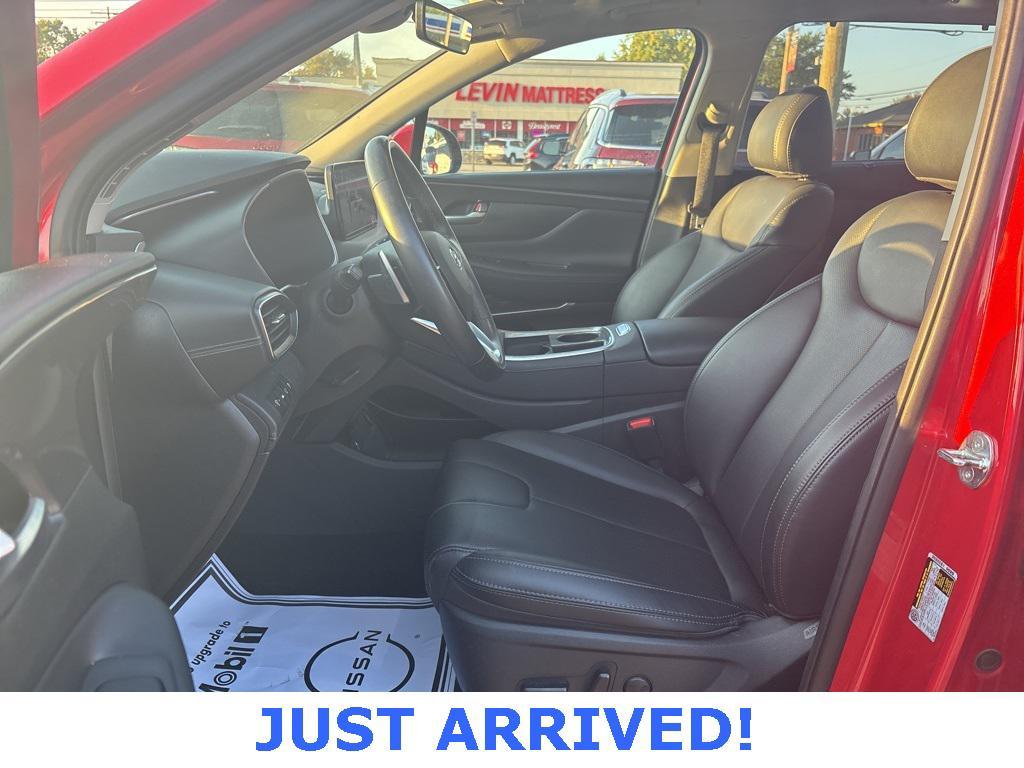 used 2023 Hyundai Santa Fe car, priced at $20,664