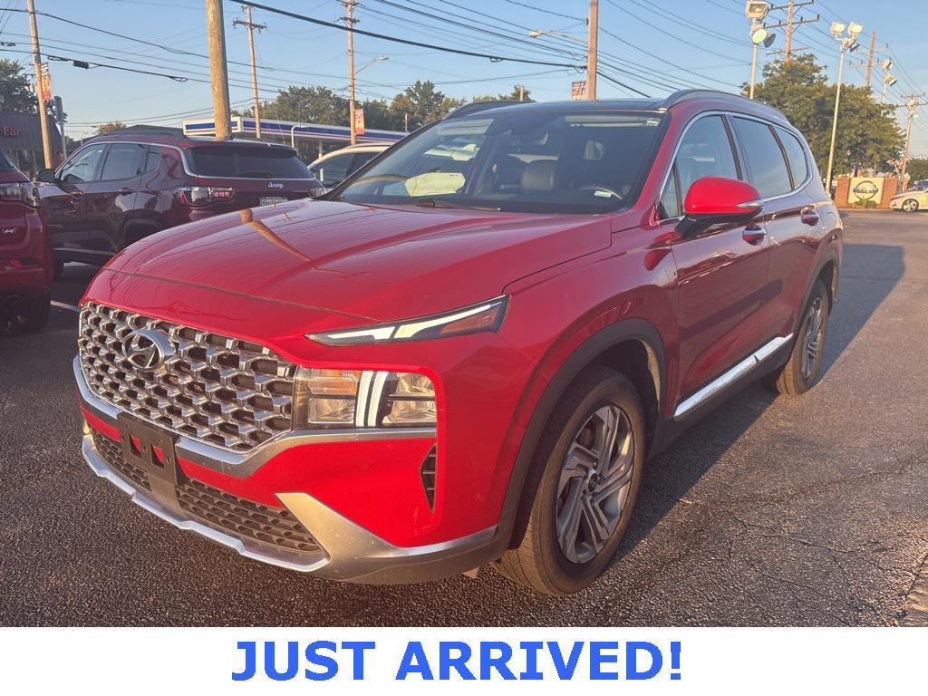 used 2023 Hyundai Santa Fe car, priced at $20,664